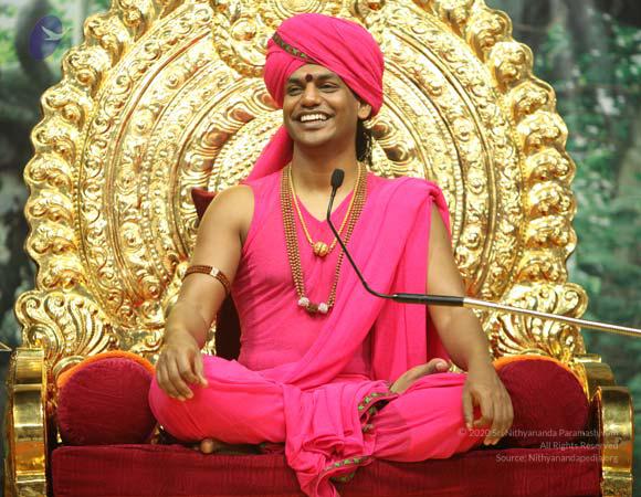 19-nithyananda-morning-pratyaksha-pada-puja_CMP_WM